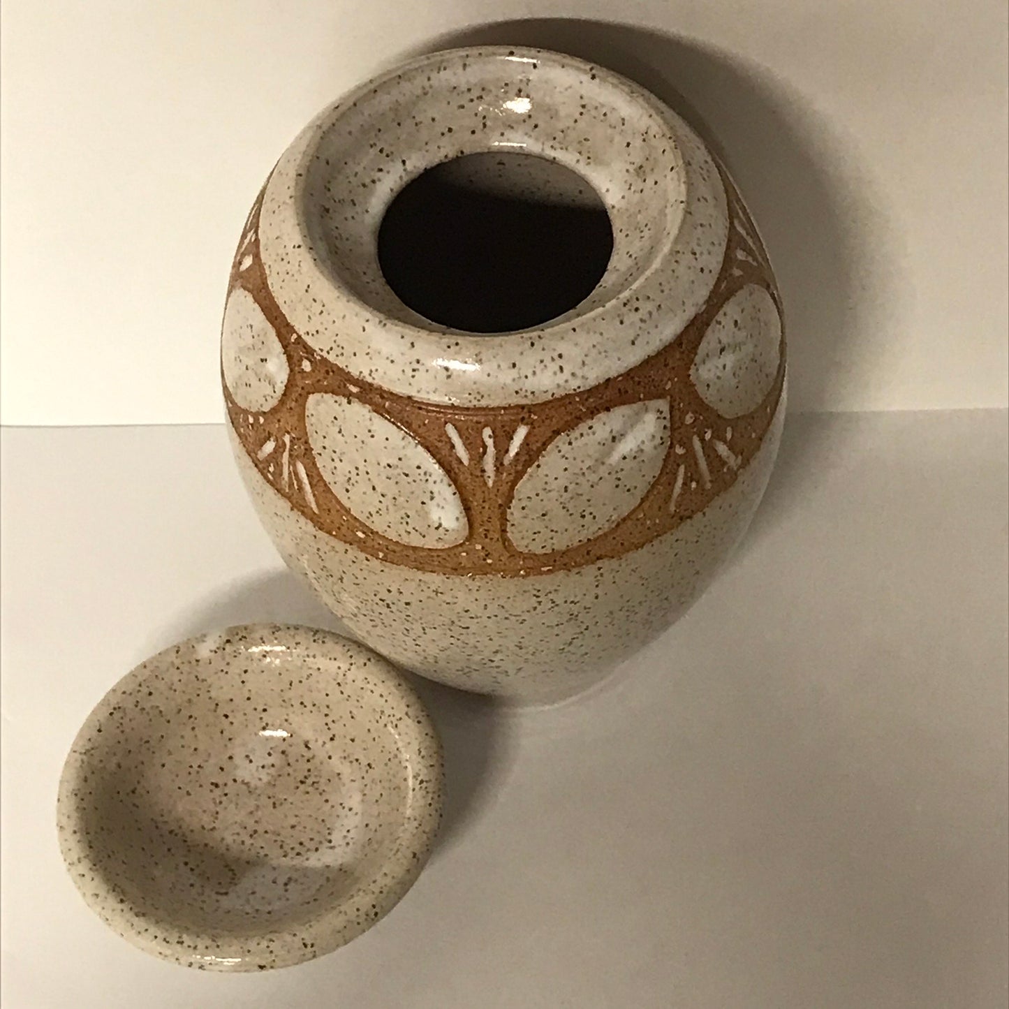Urn